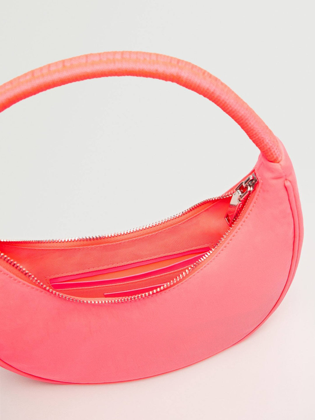 Half Moon Style Baguette Bag MANGO Red