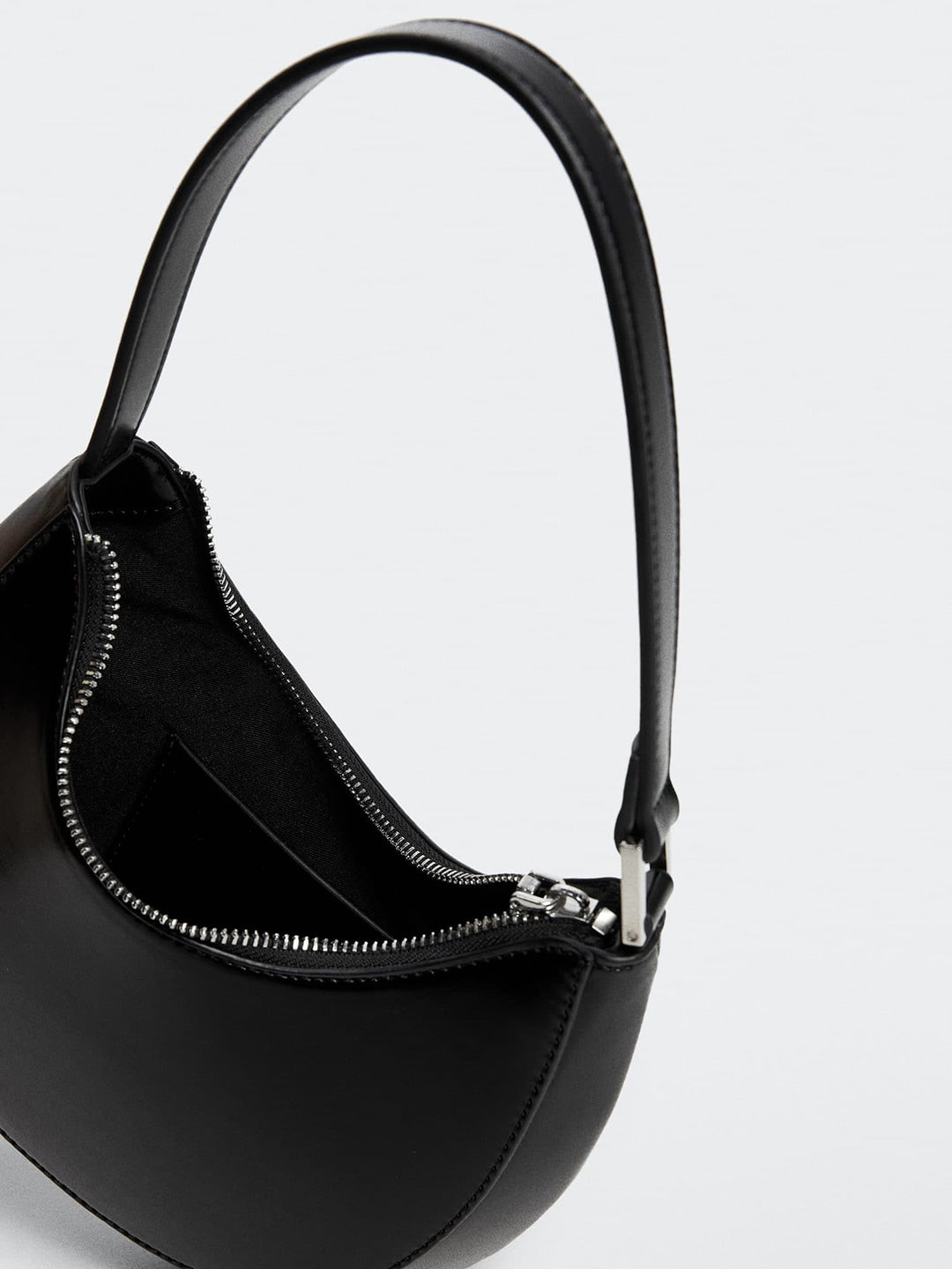 Half Moon Style Baguette Bag MANGO Black