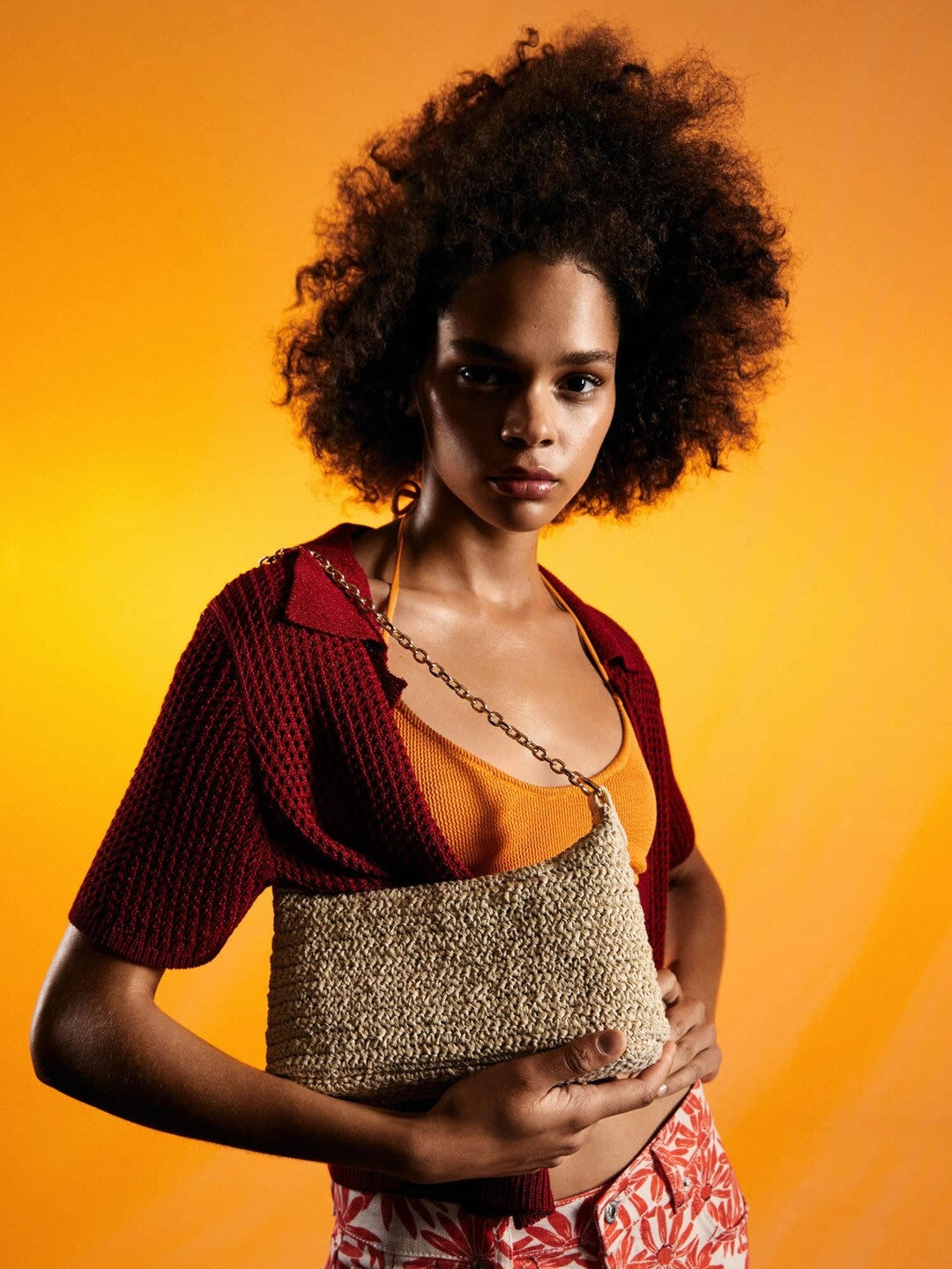 fec2099c-3937-4c42-bea9-a81730aad75e1668427395096-MANGO-Beige-Basket-Woven-Design-Structured-Baguette-Shoulder-6