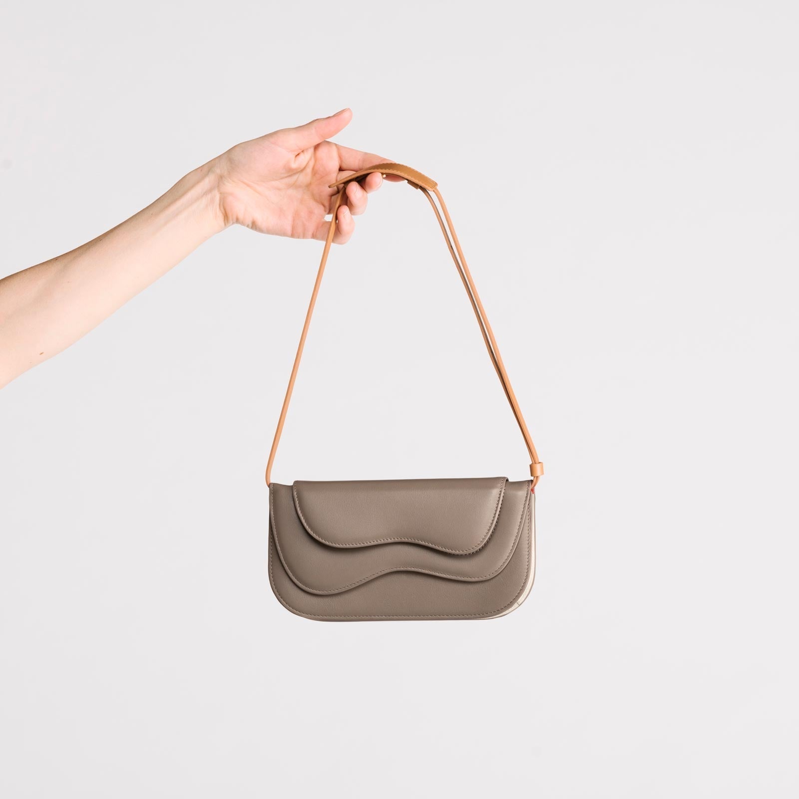 Wave Wallet Mlouye Earth